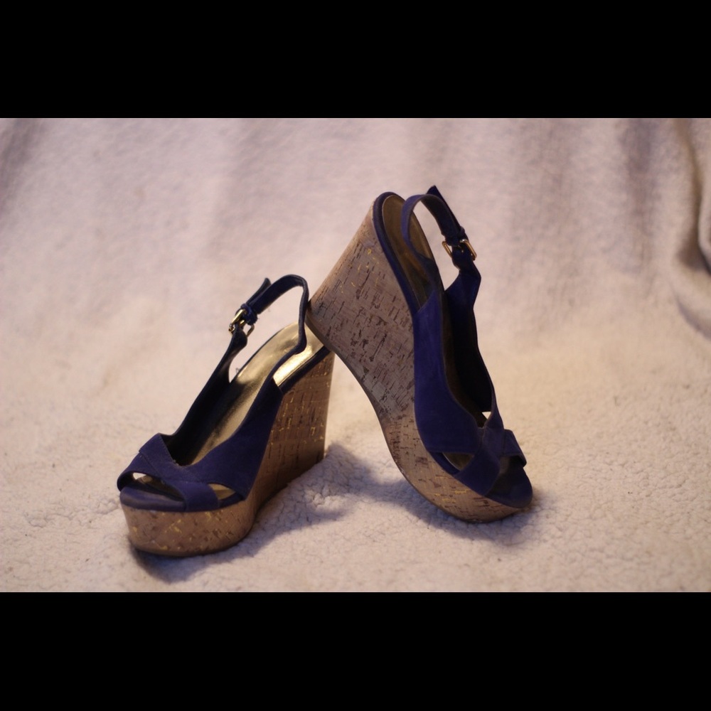Blue heel